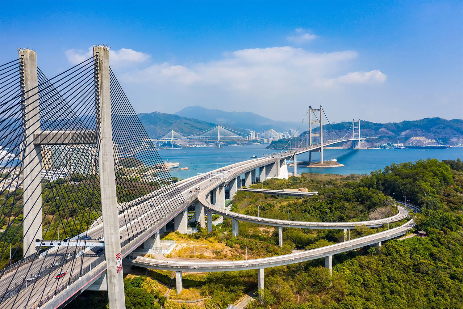 Cầu treo Thanh Mã - Niềm tự hào của du lịch Hồng Kông - Du Lịch Minh Anh